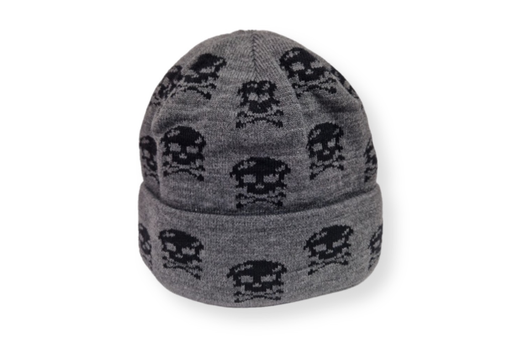 Шапка вязаная с логотипом (с отворотом)