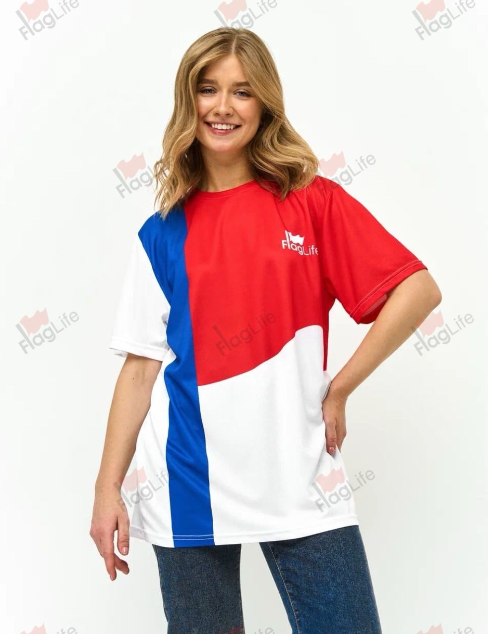 Футболка с логотипом